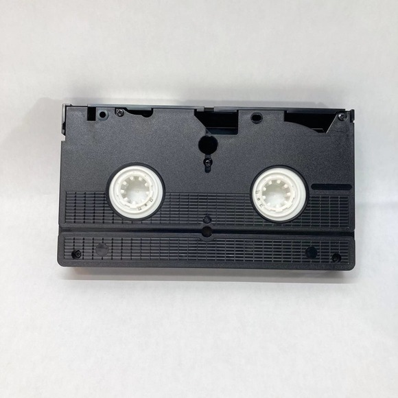 Vtg Madeline's Christmas VHS 1990 Christopher Plummer Golden Book Video VHS Tape - Picture 8 of 10